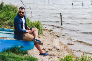 Moda na eleganckie sukienki wieczorowe: Wybór i stylizacje dla różnych okazji